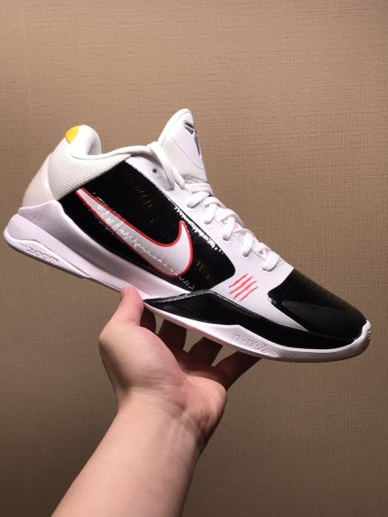 Nike Zoom Kobe ZK5｜Kobe 5 Black & White Bruce Lee Colorway｜Retro Performance Low-Top Basketball Shoe